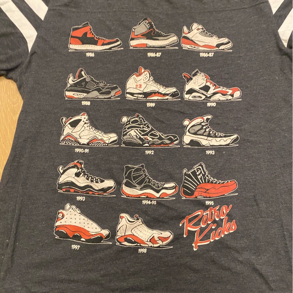 Jordan Retro Kicks Supersoft T-Shirt. Size XL but fits like a Large.